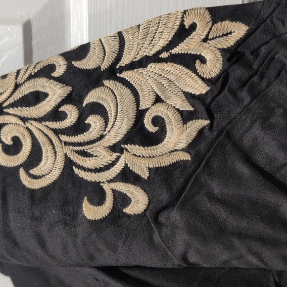 NEW Savannah Jane Keyhole Dress - Picture 2 of 6